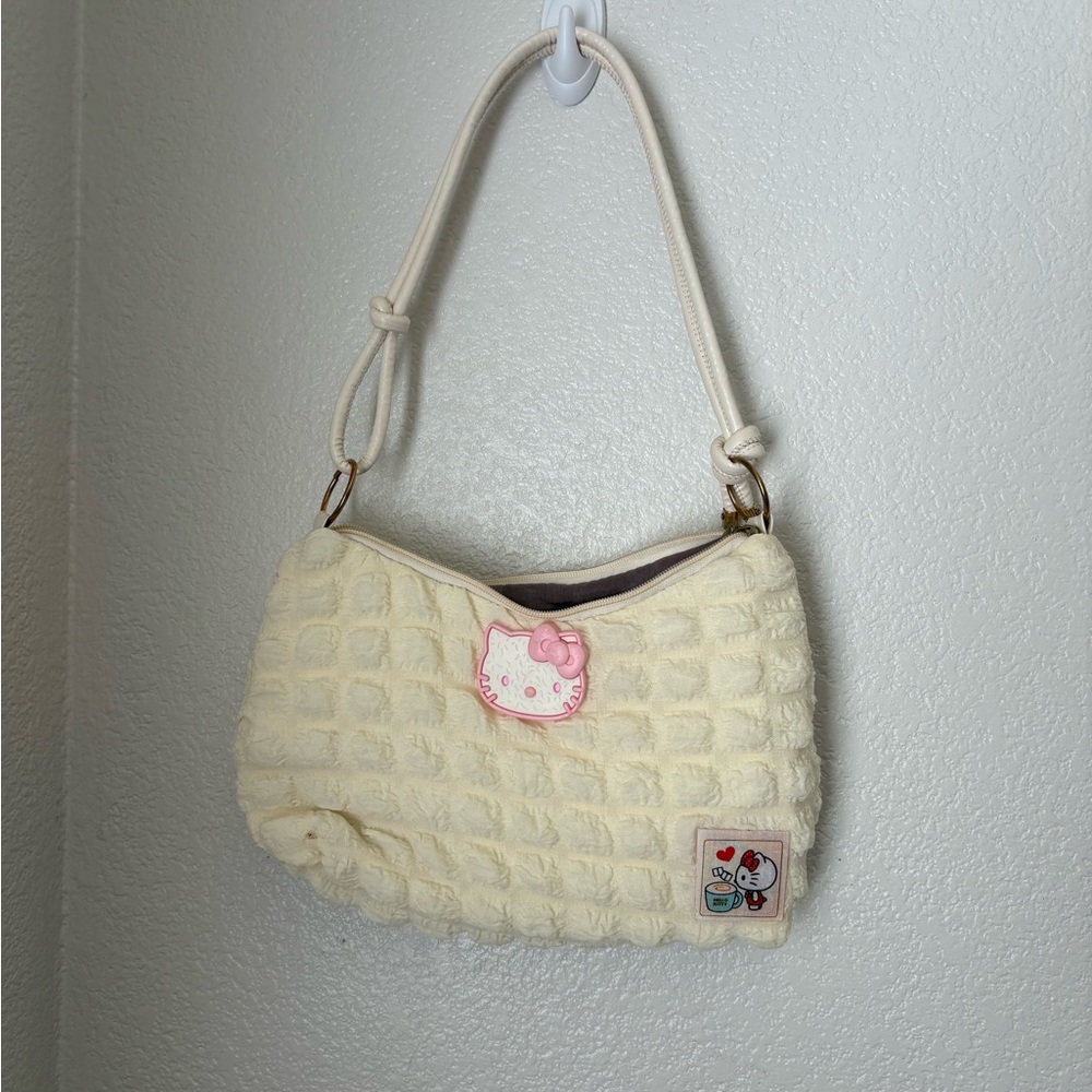 Hello Kitty Ivory Quilted Shoulder Bag